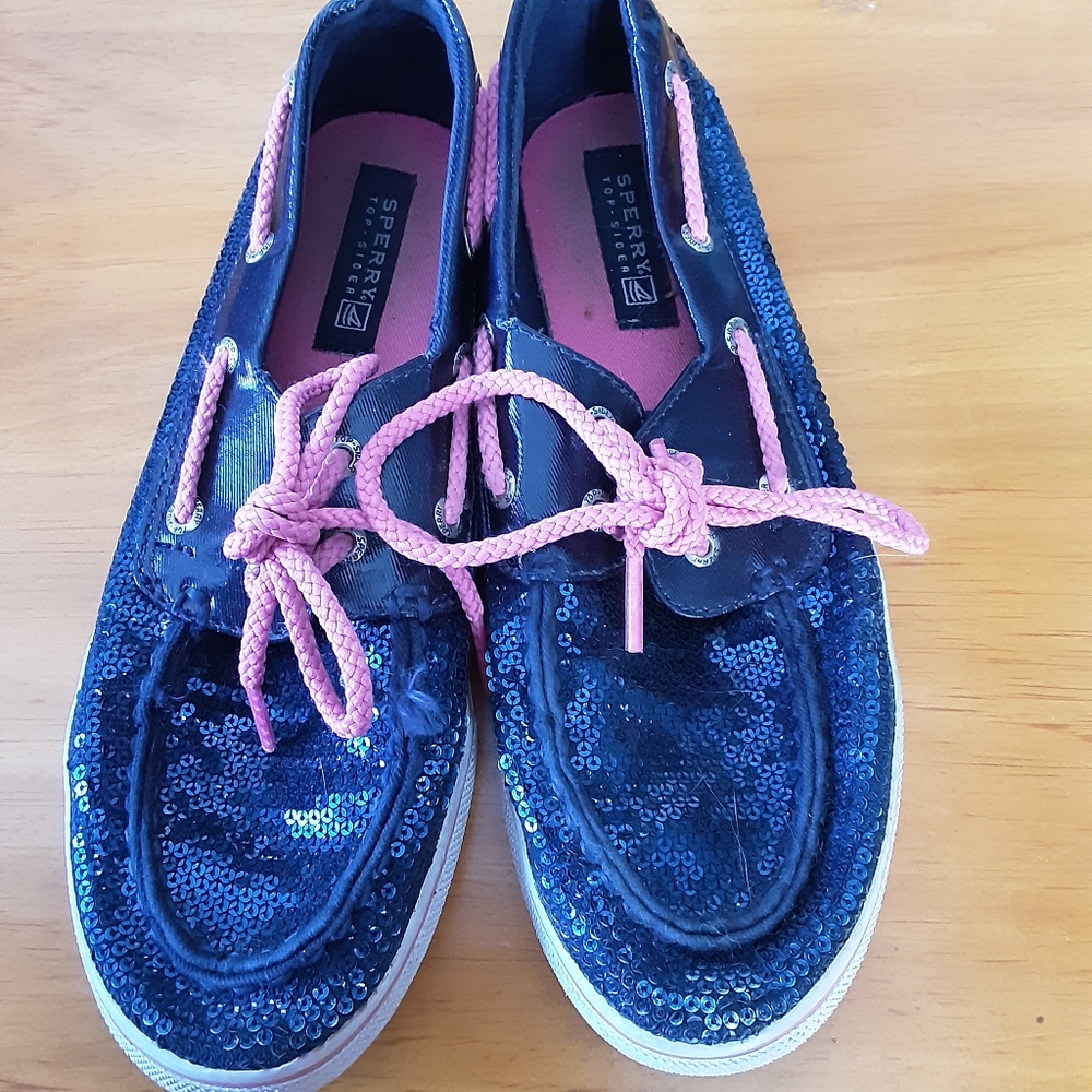GirlsBlue sequined shoes
